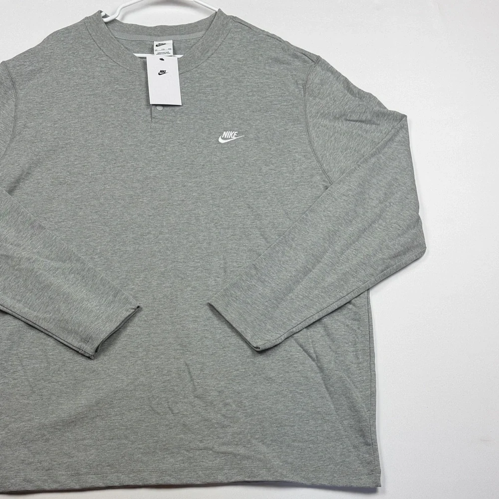 Nike Men's Heather Gray Long Sleeve Tee XXL. NWT